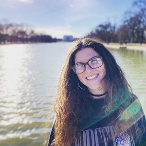 Meet your Posher, Katie